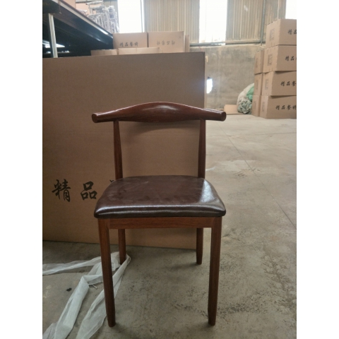 勝芳復(fù)古主題家具批發(fā) 軟包椅 牛角椅 太師椅 叉背椅中國風(fēng)椅 中式椅 餐椅 曲木椅 酒店椅 圍椅 休閑椅 A字椅 恒順家具