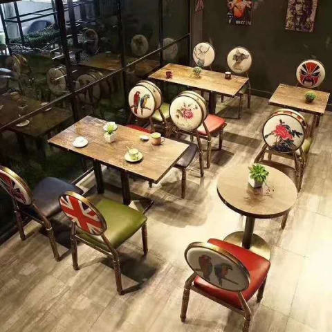 勝芳餐桌椅批發(fā) 復古式餐桌椅 主題餐桌椅 轉(zhuǎn)印餐桌椅 鋼木家具 快餐桌椅 休閑家具 會所家具 酒店家具 長宏家具