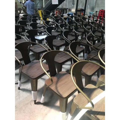 勝芳酒店家具批發(fā) 太陽椅 牛角椅 A字椅 鐵皮椅 鐵桶 復古式餐桌椅 實木餐桌椅 轉印餐桌椅 快餐桌椅 休閑家具 佳美酒店家具