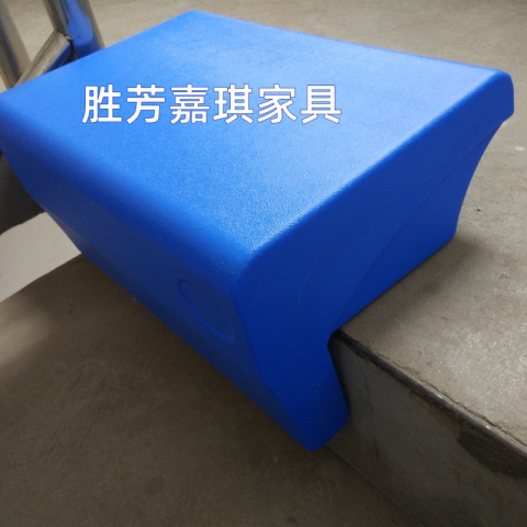 【嘉琪家具】U型平面椅-廠家直供中空吹塑椅面！中空吹塑看臺(tái)椅！質(zhì)保五年！
