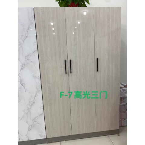 勝芳家具 家具批發(fā) 實(shí)木衣柜 三門外開(kāi)衣柜 兩門外開(kāi)衣柜 兩層三門衣柜 三門內(nèi)開(kāi)衣柜 臥室家具 坤融家具