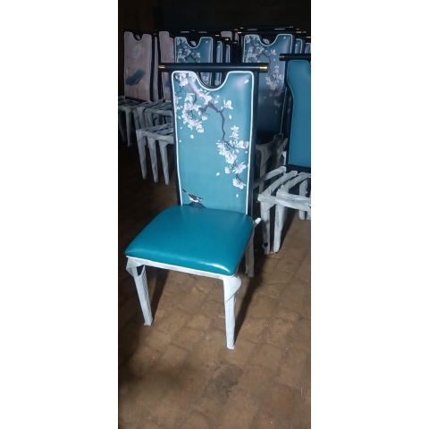 芳餐椅批發(fā) 新古典酒店餐椅 明清中式椅子大型酒店宴會椅 輕奢椅 中式椅 軟包椅 牛角椅 太師椅 休閑椅 酒店椅 主題餐廳椅 樂誠家具