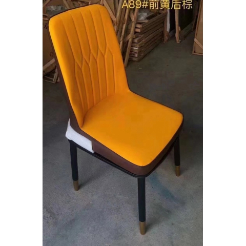 勝芳餐椅批發(fā) 餐椅 時尚餐椅 家用家具 時尚家具 現(xiàn)代餐椅 軟包餐椅 輕奢家具 北歐餐椅 軟包椅 博延家具