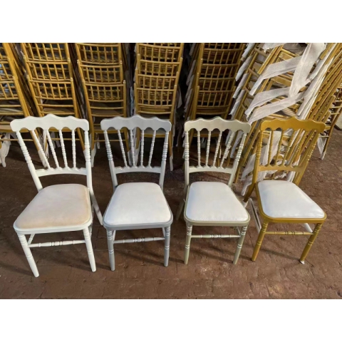 勝芳家具批發(fā) 復(fù)古式餐椅 禮堂椅 靠背椅 休閑椅 竹節(jié)椅 婚慶椅 洽談椅 宴會(huì)椅 酒店椅 酒店家具 客廳家具 名爵酒店家具