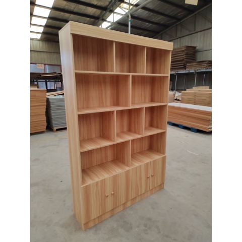 勝芳家具 家具批發(fā) 實(shí)木衣柜 三門(mén)外開(kāi)衣柜 兩門(mén)外開(kāi)衣柜 兩層三門(mén)衣柜 三門(mén)內(nèi)開(kāi)衣柜 臥室家具 坤融家具
