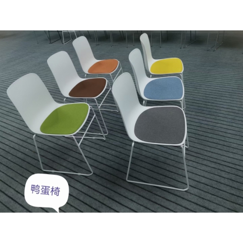 辦公椅，鴨蛋椅