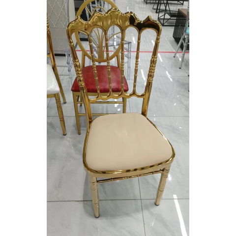 勝芳家具批發(fā) 復古式餐椅 禮堂椅 靠背椅 休閑椅 竹節(jié)椅 婚慶椅 洽談椅 宴會椅 酒店椅 酒店家具 客廳家具 金勝達酒店家具