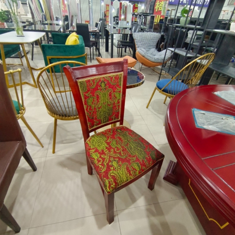 勝芳酒店家具批發(fā) 實木巖板手動轉桌酒店餐桌椅酒店餐桌椅椅子 實木餐椅 酒店餐椅 酒店餐椅飯店家具 酒店家具酒店桌 圓桌 轉盤桌 實木餐桌椅大餐臺 火鍋桌泓涵家具