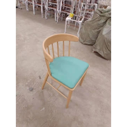 勝芳家具批發(fā) 酒店椅 復(fù)古椅 軟包椅 賓利椅 中式椅 蝴蝶椅 實木椅 宴會椅 休閑椅 洽談椅 餐廳椅 包房椅 酒店家具 餐廳家具 客廳家具 博旭家具批發(fā)