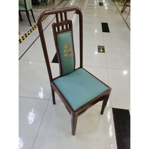 勝芳家具批發(fā) 酒店椅 復(fù)古椅 軟包椅 賓利椅 中式椅 蝴蝶椅 實木椅 宴會椅 休閑椅 洽談椅 餐廳椅 包房椅 酒店家具 餐廳家具 客廳家具 博旭家具批發(fā)