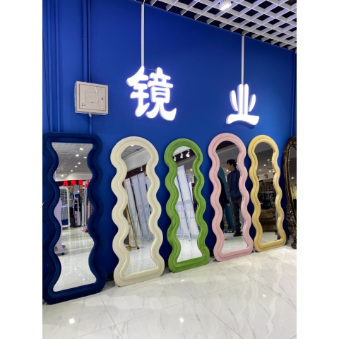勝芳家具批發(fā) 鋁合金穿衣鏡 全身鏡 試衣鏡 落地鏡 服裝店鏡子 臥室長(zhǎng)鏡子 全身鏡 簡(jiǎn)約 立體 移動(dòng) 驕陽家具