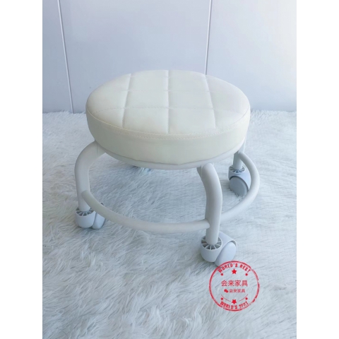 勝芳美縫凳批發(fā) 萬向輪 帶滑輪矮凳 網(wǎng)紅帶娃神器 學步軟凳 美縫 換鞋 擦地 美甲修腳凳子 會來家具