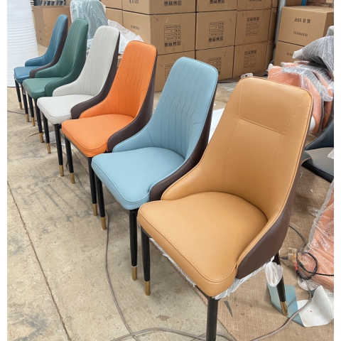 勝芳餐椅批發(fā) 餐椅 時尚餐椅 家用家具 時尚家具 現(xiàn)代餐椅 軟包餐椅 輕奢家具 北歐餐椅 軟包椅 鑫諾簡森家具
