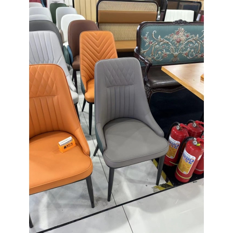 勝芳餐椅批發(fā) 餐椅 時(shí)尚餐椅 家用家具 時(shí)尚家具 現(xiàn)代餐椅 軟包餐椅 輕奢家具 北歐餐椅 軟包椅 鑫東豐家具