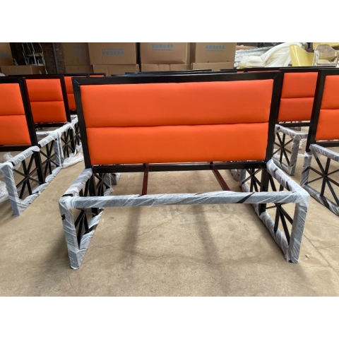 勝芳家具批發(fā)廠家，卡座，巖板桌，酒店桌椅，休閑椅，洽談桌椅，接待桌椅，咖啡桌椅組合  咖啡臺(tái)  小圓桌  三件套會(huì)客桌椅簡(jiǎn)約現(xiàn)代時(shí)尚  鑫鵬酒店家具